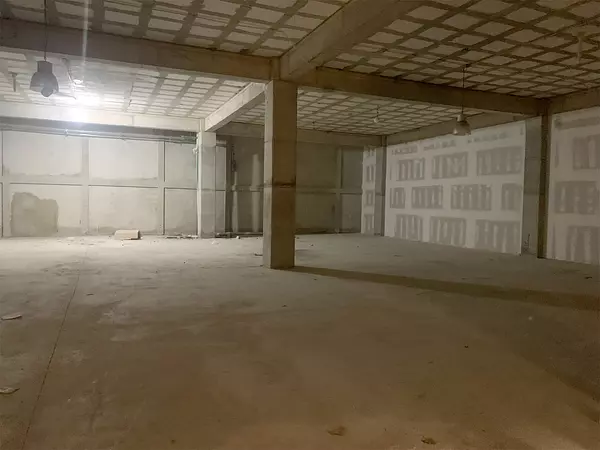 oficinas y locales comerciales - Local espacio abierto  5
