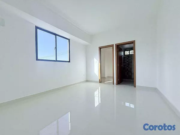 apartamentos - En Venta Apartamento con Terraza de 2 habitacion en Renacimiento 8