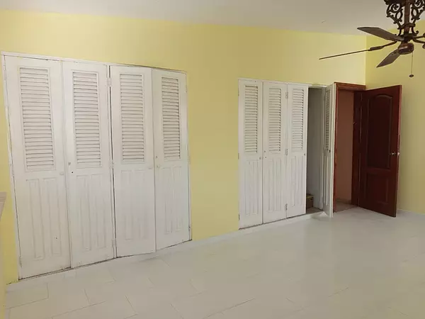 casas - ALQUILO  CASA RESIDENCIAL CHARLESS SUMMER  2