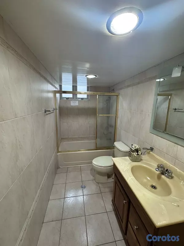 oficinas y locales comerciales - alquiló edificio la Esperilla dos niveles 4 parqueos 4 oficina dos baños 200 mtr 8