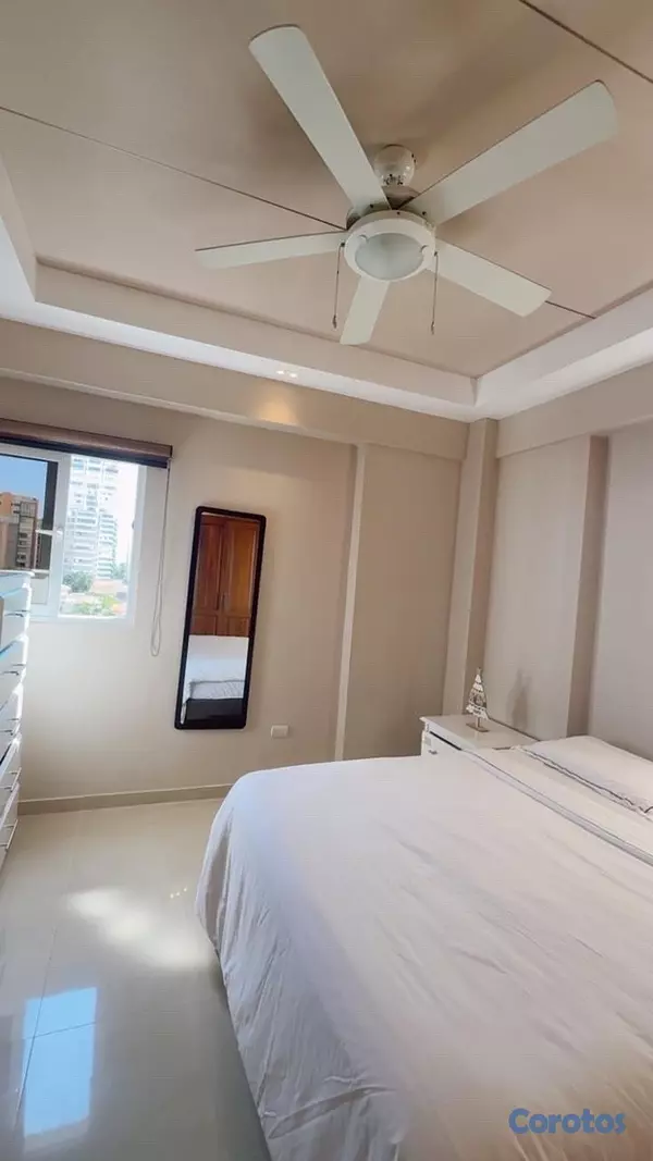 apartamentos - vendo los cacicazgos piso 5 con o sin muebles tres habitaciones dos parqueos  14