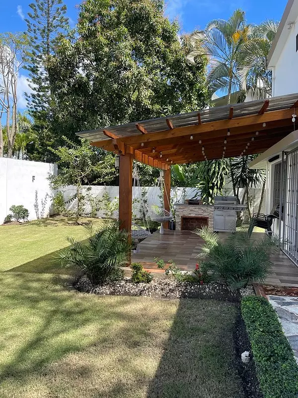 casas - Increíble Casa en Venta con Amplio Patio, El Copal  2