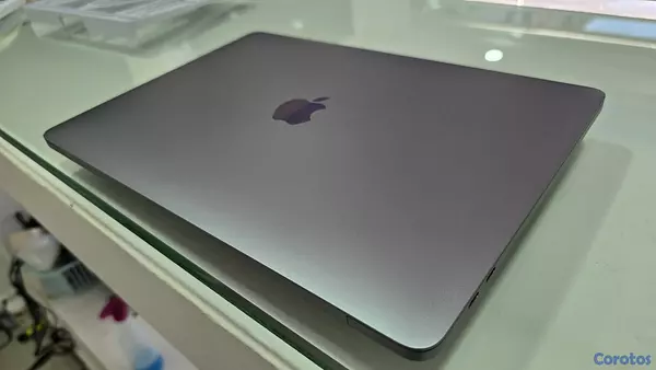 computadoras y laptops - Macbook pro Retina 13.3 Pulg Core i7 Ram 32gb ddr4 Disco 512gb SSD año 2020 3