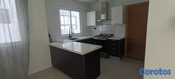 apartamentos - Excelente Apartamento Clásico, calle muy tranquila 5