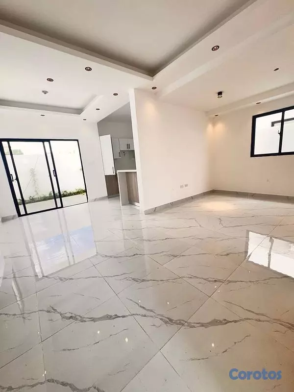 casas - Vendo casa nueva en la autopista de San Isidro Santo Domingo Este  5
