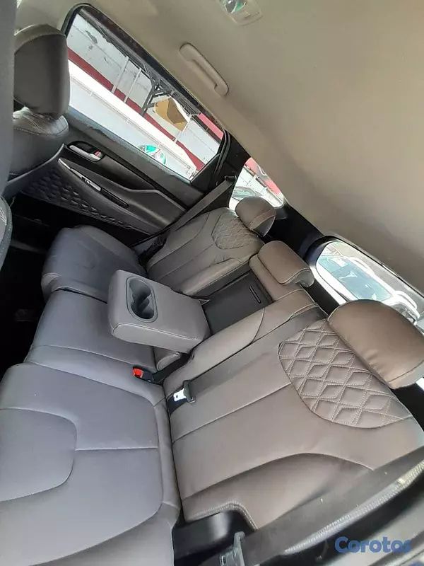 jeepetas y camionetas - Hyundai Santa Fe 2023 8