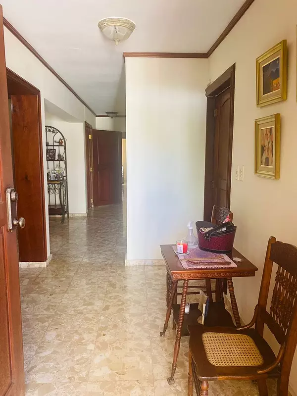 casas - Se vende casa en Arroyo Hondo III 10