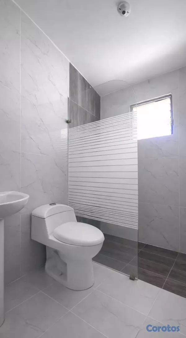 casas - Vendo Casa En la Avenida Independencia, Santo Domingo Distrito Nacional 8