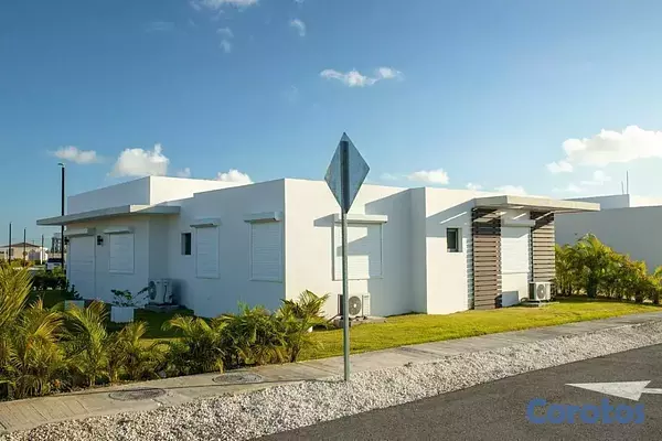 casas vacacionales y villas - Punta Cana – Residencial Velero – Villa lista para entrega 11