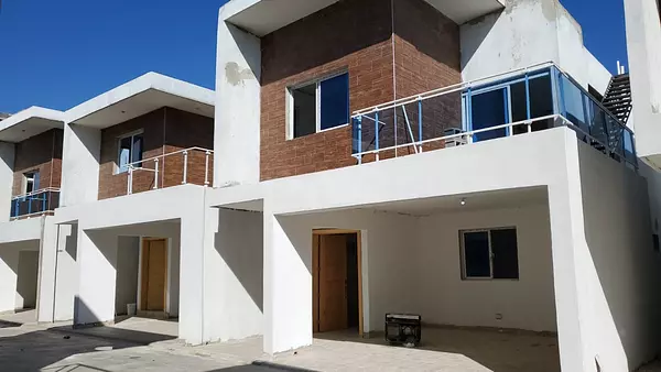 casas - CASA DE DOS NIVELES EN PROYECTO CERRADO (LIANA)  1