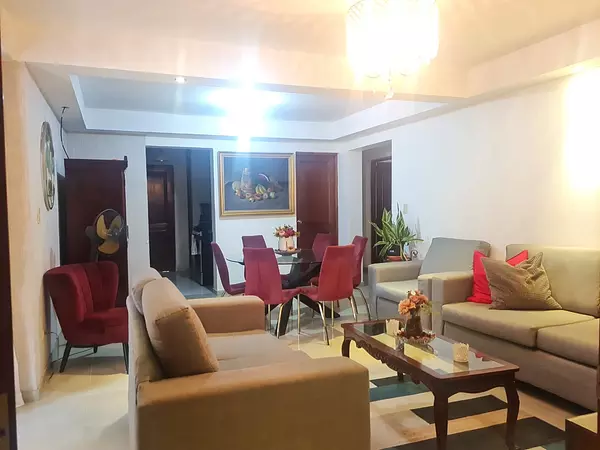 apartamentos - Avenida independencia km 9

2do piso

122 metros de construcción 
14 metros de p 10