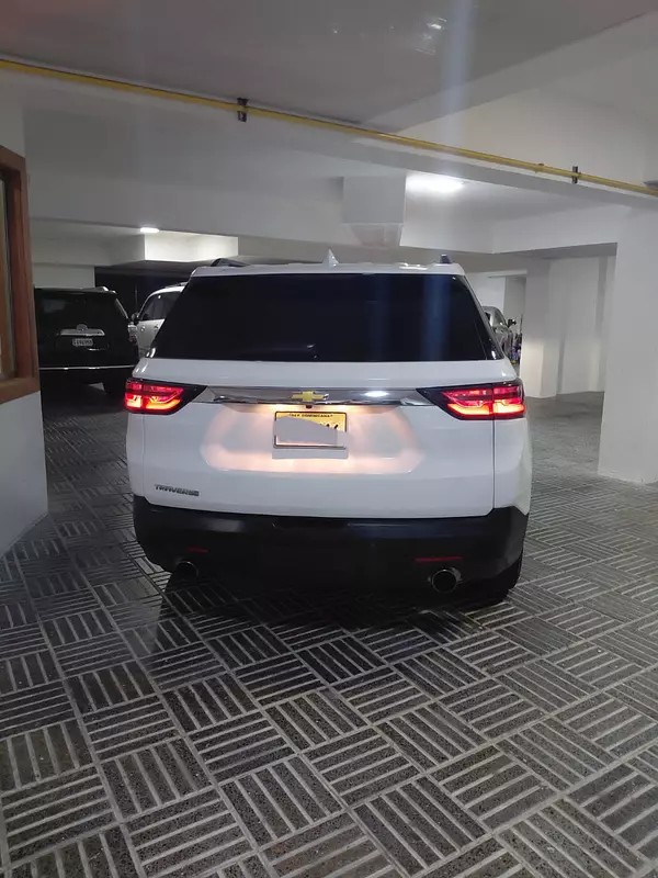jeepetas y camionetas - chevolet travelse 2020 4