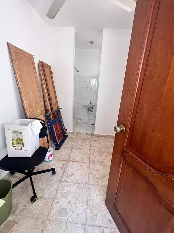 casas - Hermosa Casa en Proyecto Cerrado en La Española  2