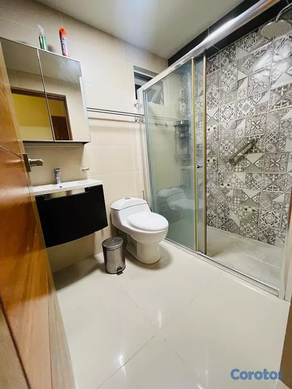 apartamentos - Vendo renacimiento tercer nivel tres habitaciones balcón dos baños dos parqueos  14