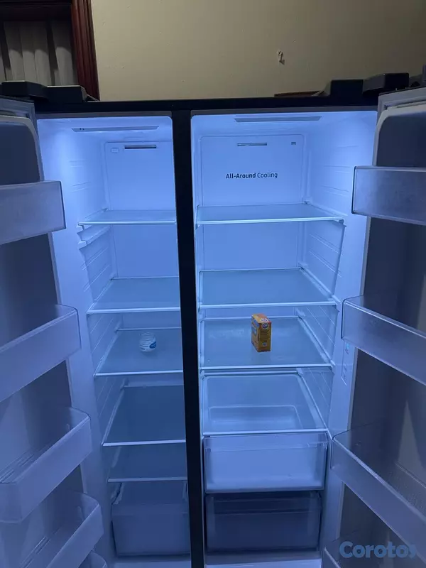 electrodomesticos - Nevera Samsung 28pulgadas 

Buenas condiciones 
Buen espacio  2