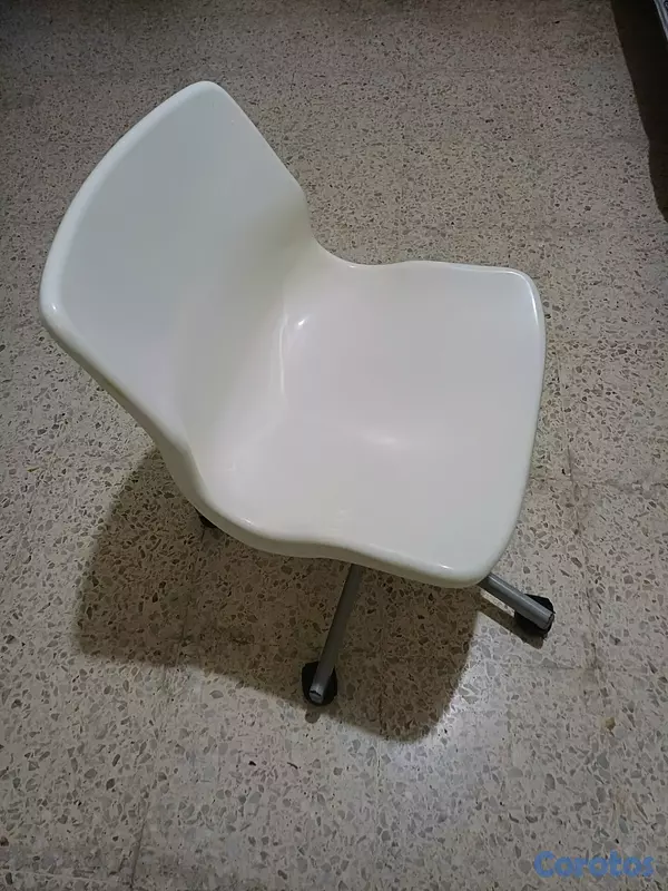 muebles y colchones - Silla Ikea Snille  3