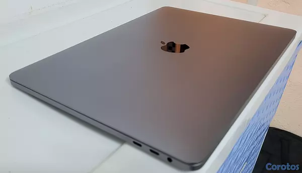 computadoras y laptops - Macbook pro 13.3 Pulg M1 Ram 8gb Disco 256gb solido año 2020 3