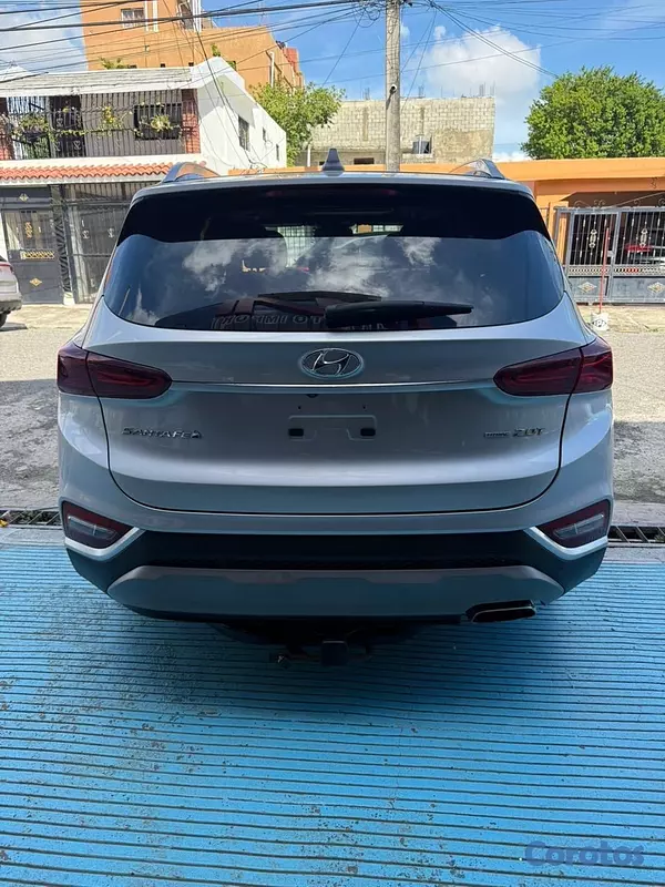 jeepetas y camionetas - Hyundai Santa Fe SEL 2020 4