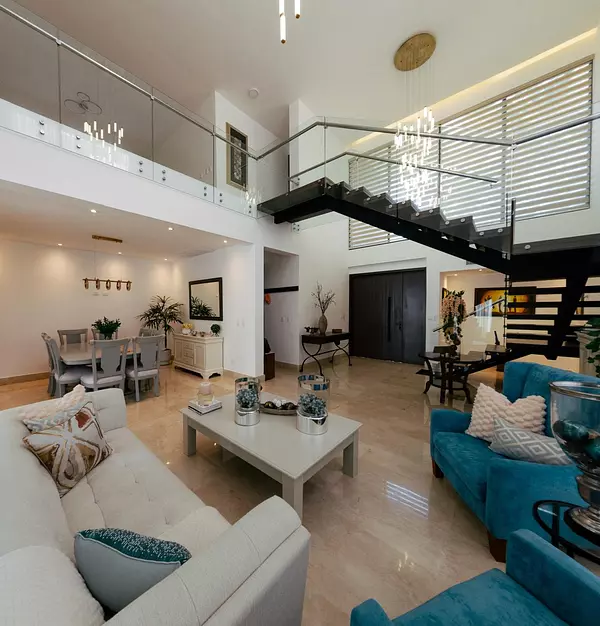 casas - Casa Espectacular en Las Carmeliltas  9