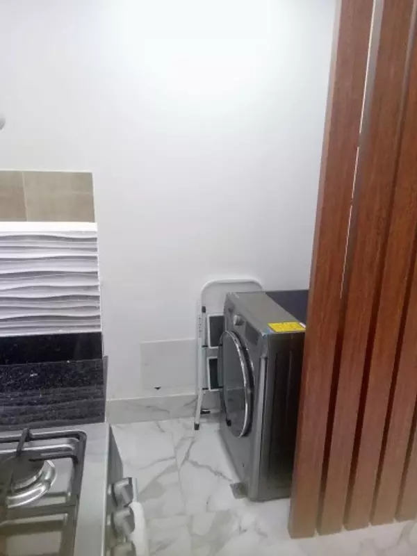apartamentos - SE ALQUILA APARTAMENTO NUEVO AMUEBLADO 

 Zona Universitaria
 7