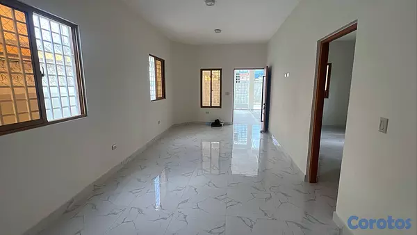 casas - ¡Atractiva propiedad a la venta en La Vega!
¡FINACIAMIENTO DISPONIBLE! 4