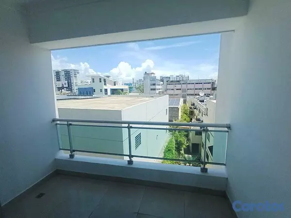 apartamentos - Apartamento en alquiler en bella vista de tres habitaciones amueblado 3