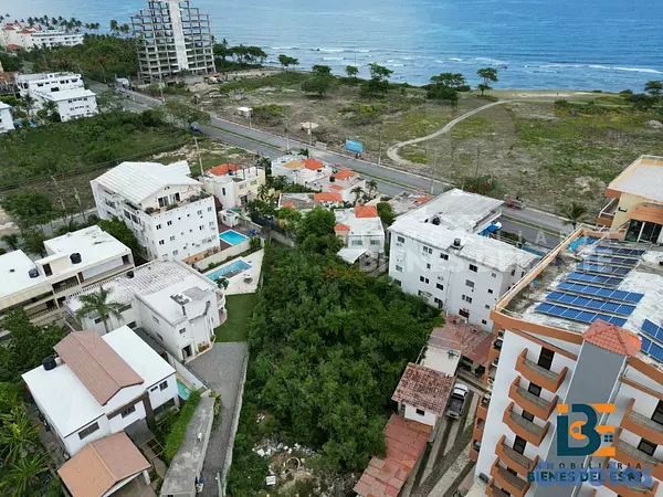 solares y terrenos - VENDE Excelente Solar con 1,024 metros en el CENTR 6