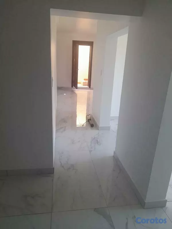 apartamentos - Amplio apartamento en alquiler 1er nivel 4