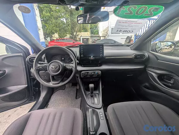 carros - TOYOTA YARIS 2021 13