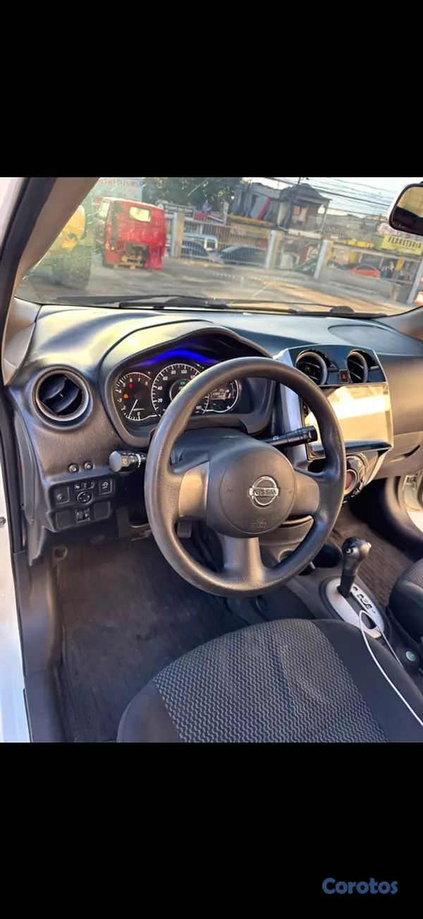 carros - Nissan Note 2014  8