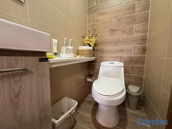 apartamentos - vendo independencia klm 7 y Mendio dos habitaciones 2.5 baños dos parqueos serví 18