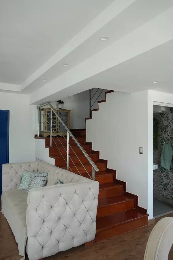 apartamentos - Vendo Apartamento en el  Ensanche Paraíso Sto. Dgo 2