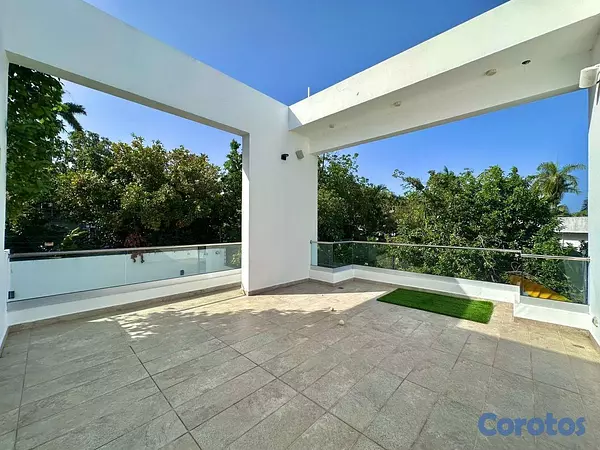 casas - Casa de 4 habitaciones 5 baños en alquiler en Viej 2