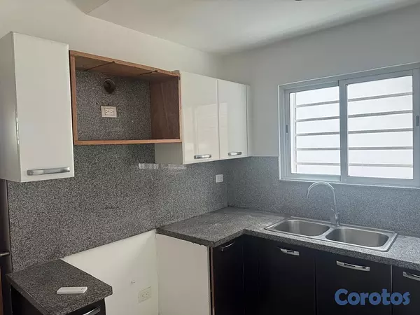apartamentos - Amplio Apartamento en Alquiler – Mirador Sur.
 2