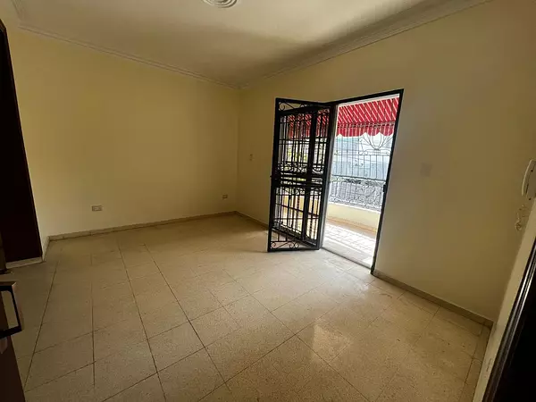 apartamentos - Apartamento clásico en Corales del Sur (Segundo piso)  3