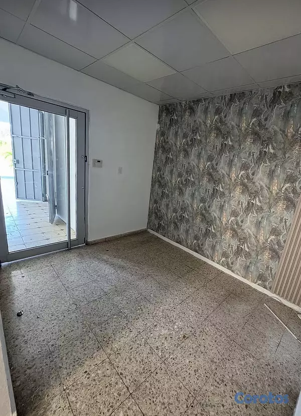 oficinas y locales comerciales - se alquila casa  8