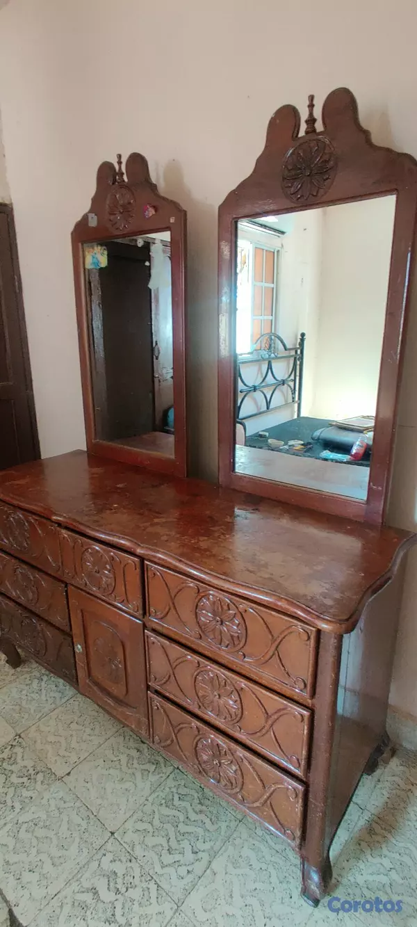 muebles y colchones - Gavetero en caoba 4