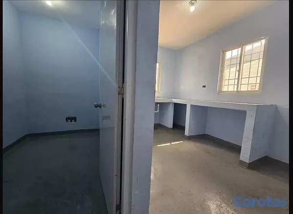 otros inmuebles - Nave Industrial de 800 m² en Alquiler en Avenida I 7