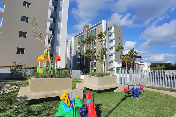 apartamentos - Moderno Apartamento 2do Nivel con Piscina en La Chantini 4