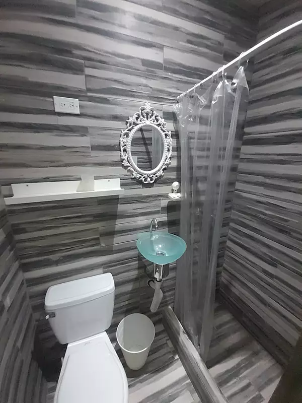 apartamentos - Alquiler Apartamento Estudio Amueblado en la Zona Colonial, Santo Domingo 5