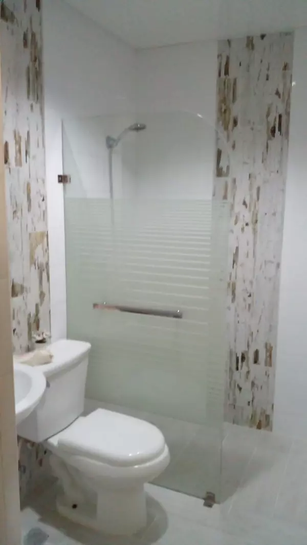 apartamentos - Vendo apart 3er nivel en DON ONORIO .164 mts 2 parqueos paralelos .porton elect. 9