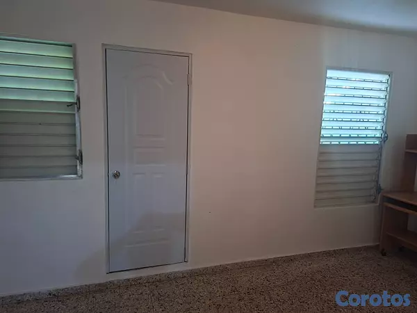 oficinas y locales comerciales - EN BANI: Alquilo para oficinas, consultorios o almacen 2