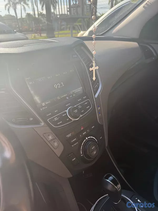 jeepetas y camionetas - Hyundai Santa Fe sport 2013  3