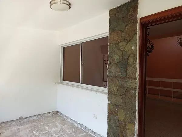 casas - ALQUILO  CASA RESIDENCIAL CHARLESS SUMMER  8