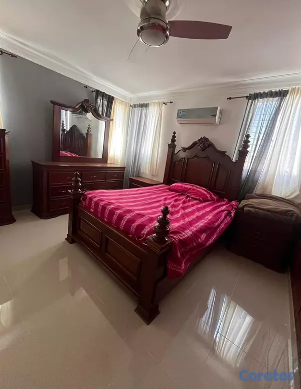 casas - Casa Disponible para Venta ubicada en Santiago 3