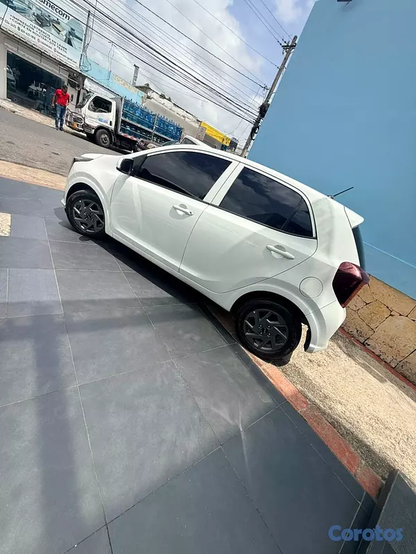 carros - KIA PICANTO 2025 6