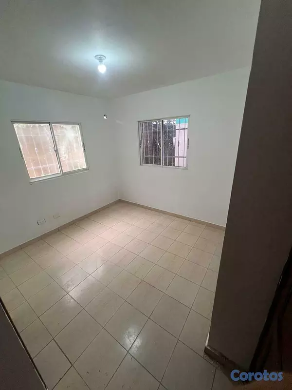 apartamentos - Apartamento Impecable en Bayona – Seguridad 24/7 y 9