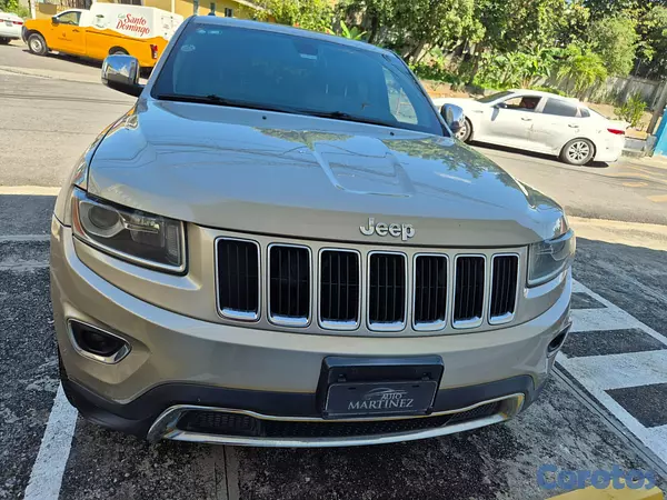 jeepetas y camionetas - Jeep Grand Cherokee Limited 2014  –  Una sola dueñ 5