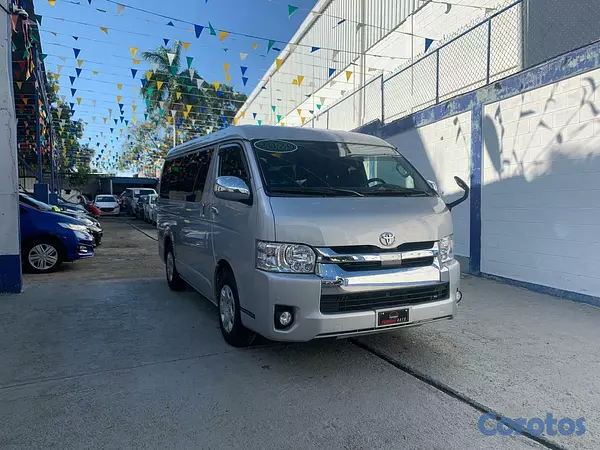 otros vehiculos - TOYOTA HIACE SUPER GL 2020 1