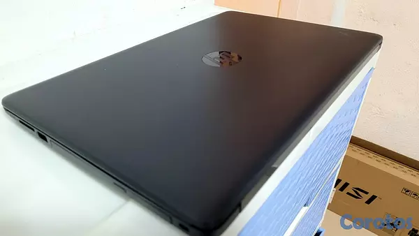 computadoras y laptops - Laptop hp negra 17 Pulg 7ma Gen Ram 8gb Disco 256gb Solido teclado numerico 3